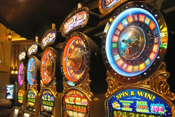 Pragmatic Play bonus feature trigger showing free spins and multiplier mechanics